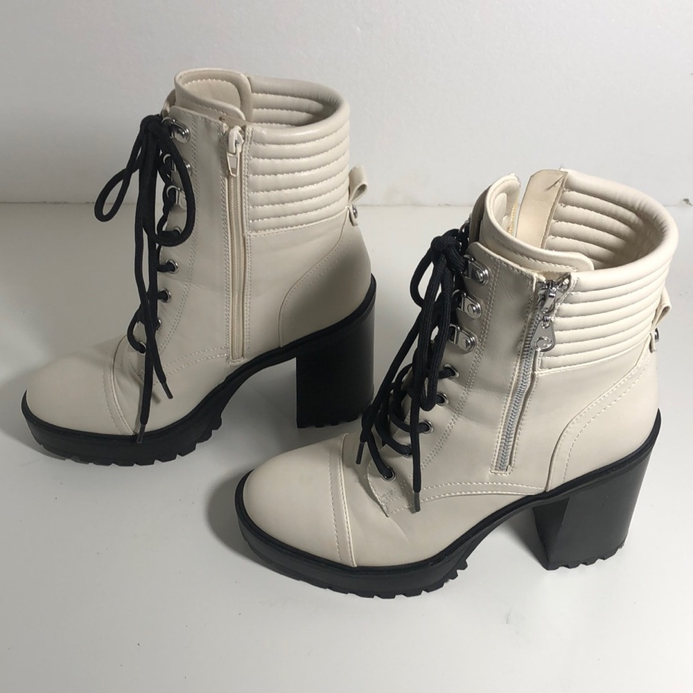 NWOT GBG Los Angeles Women's White and Black Combat Boots With Zipper . Size 9.5 - Picture 8 of 12